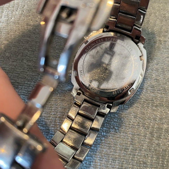 Quartz Face Michael Kors Watch!